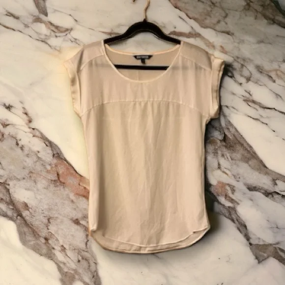 Express Cream Top - Picture 5 of 9